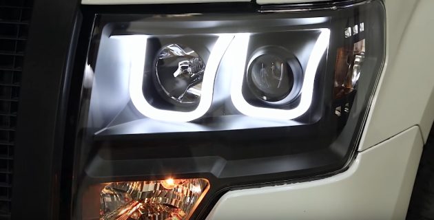 Фары головного света для пикапа Ford F-150 2009-2014