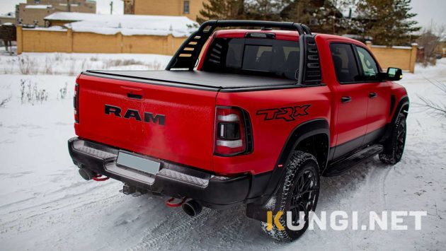 Крышка Revolver (Револьвер) для пикапа Dodge RAM (Додж Рам) — изображение 2