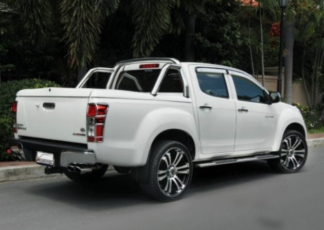 Крышка в два положения с дугами для пикапа Isuzu D-Max ( Исузу Д-макс)