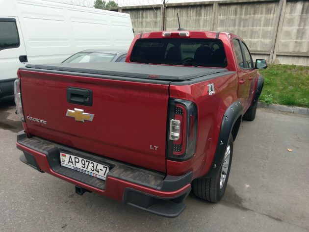 Отстегивающийся тент Kramco со скрытым креплением на пикап GMC Sierra