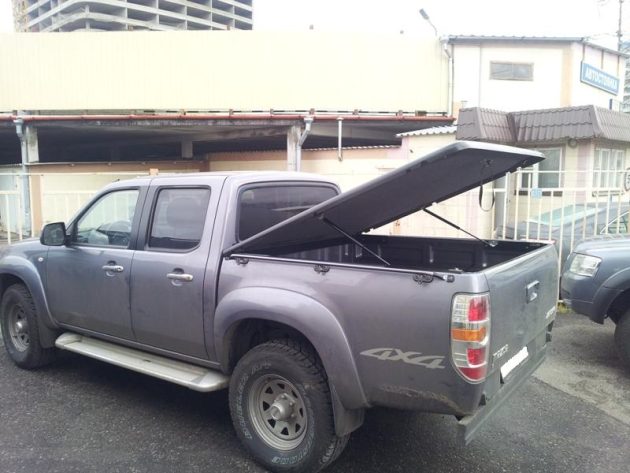 Пластиковая крышка Kramco для Mazda BT50