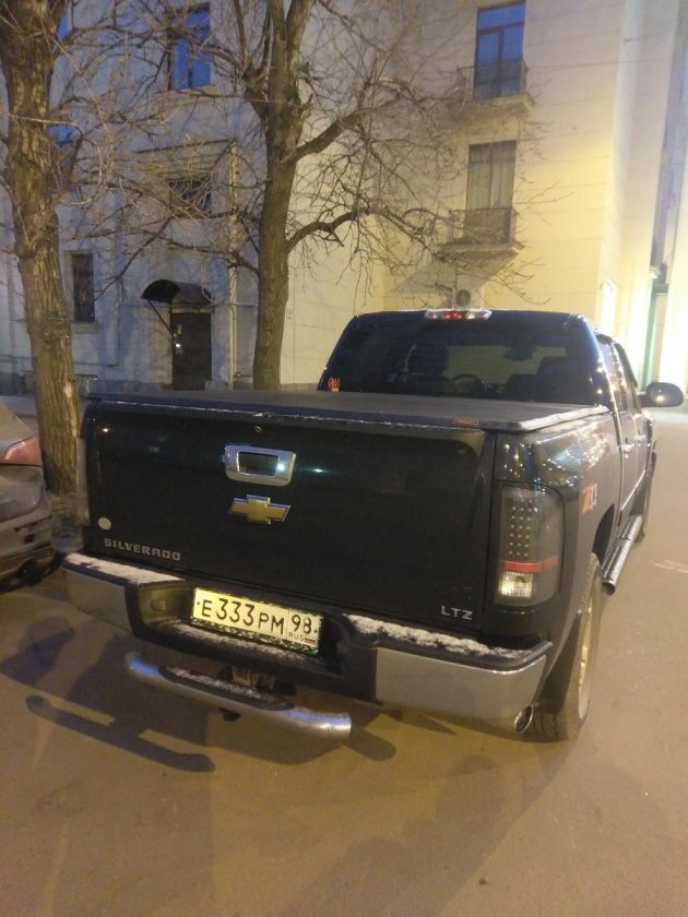 Трехсекционный тент Kramco на пикап GMC Sierra