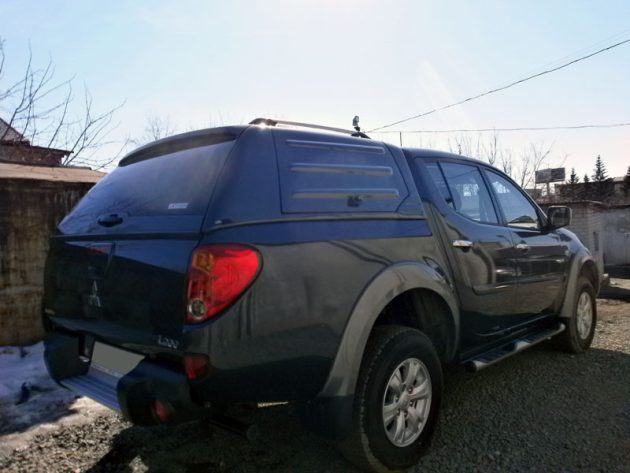 Кунг модели CML с распашными пластиковыми бортами для Mitsubishi L200 — изображение 3