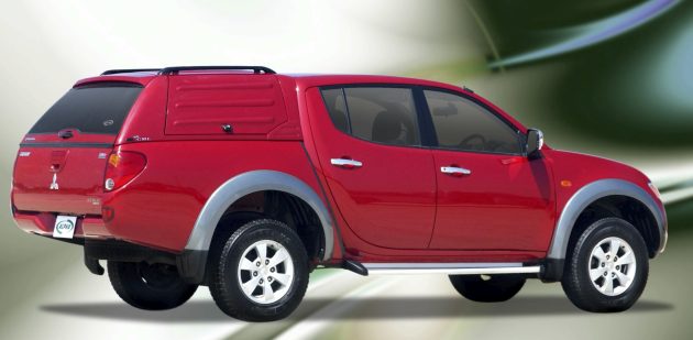 Кунг модели CML с распашными пластиковыми бортами для Mitsubishi L200